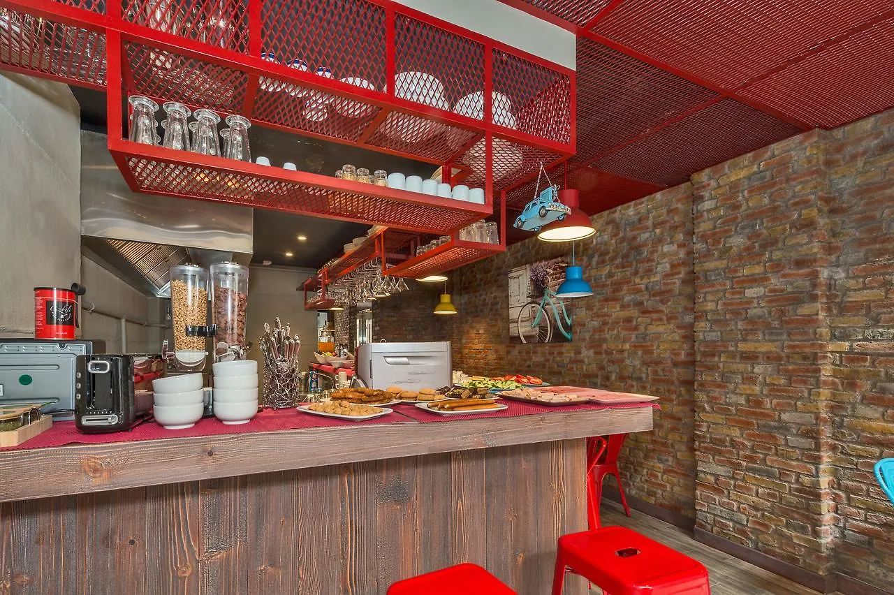 Taksim Istanbul Nis Hotel - Istiklal Street Turkey